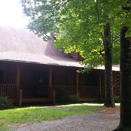 Fiddlers Roost B&B Cabins Galax Bagian luar foto
