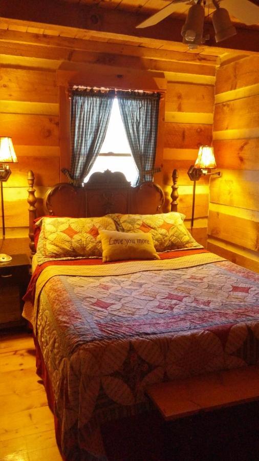 Fiddlers Roost B&B Cabins Galax Bagian luar foto