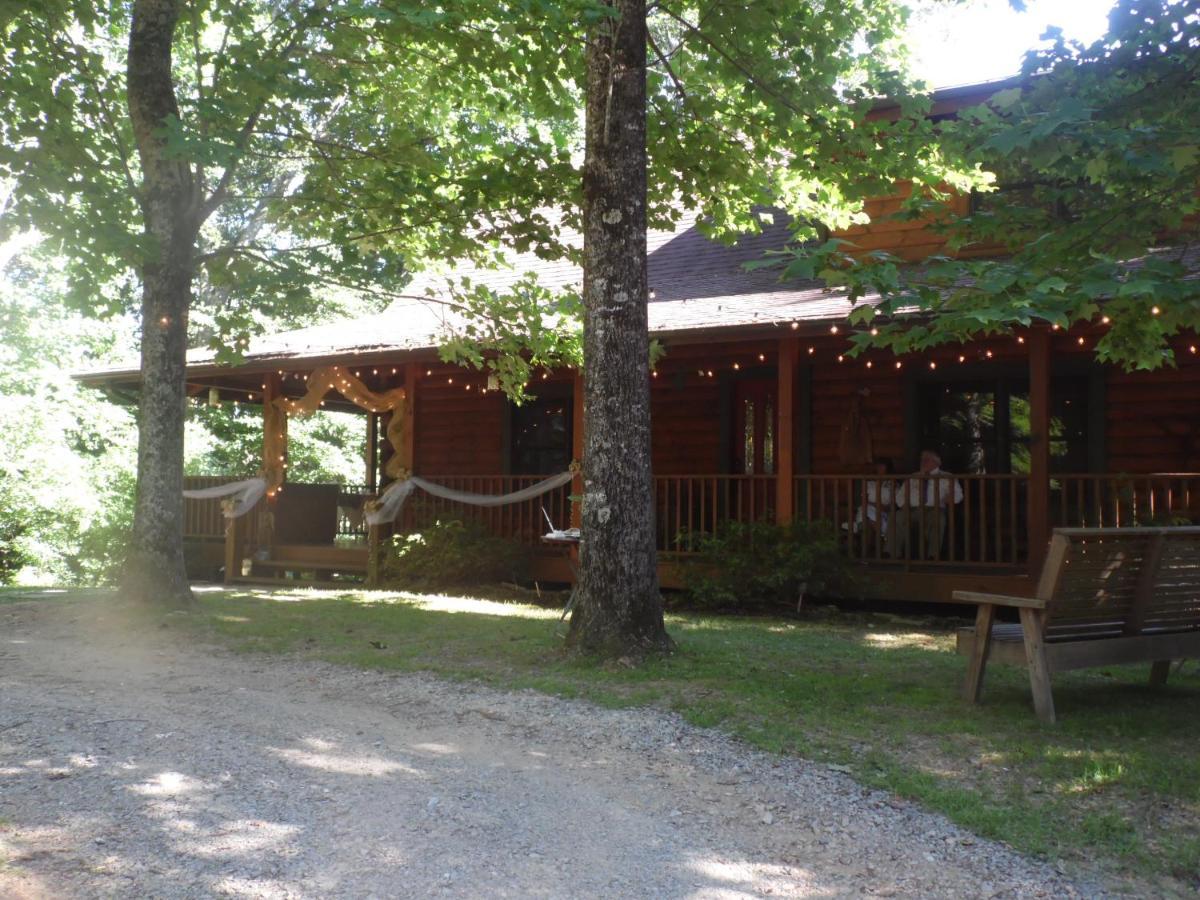 Fiddlers Roost B&B Cabins Galax Bagian luar foto