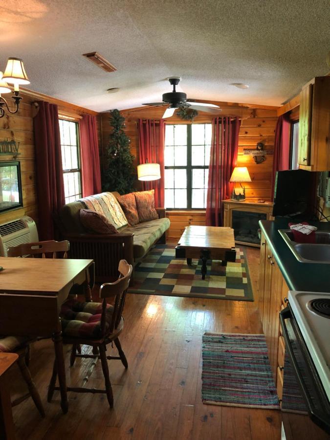 Fiddlers Roost B&B Cabins Galax Bagian luar foto