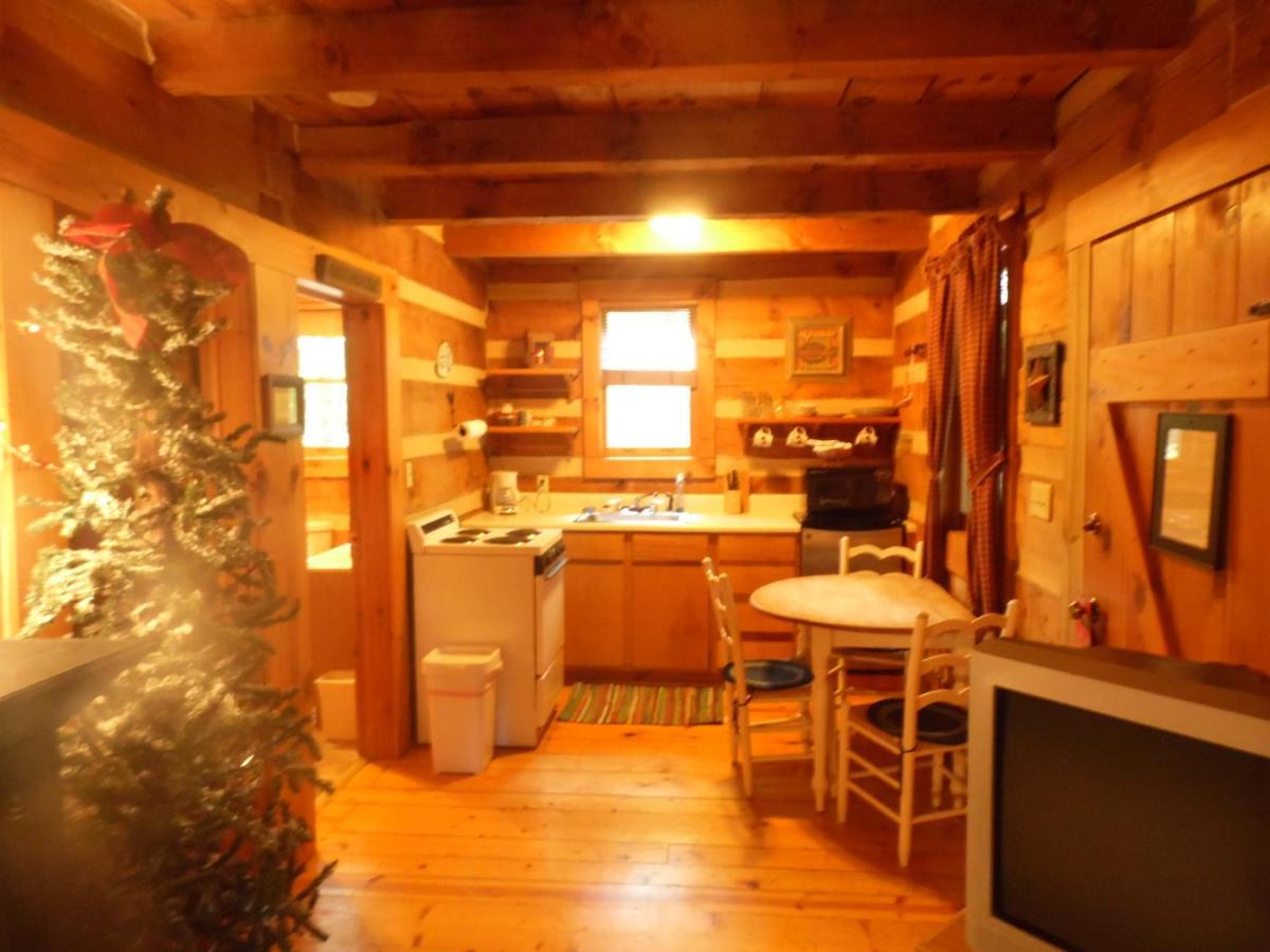 Fiddlers Roost B&B Cabins Galax Bagian luar foto