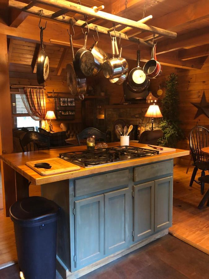 Fiddlers Roost B&B Cabins Galax Bagian luar foto