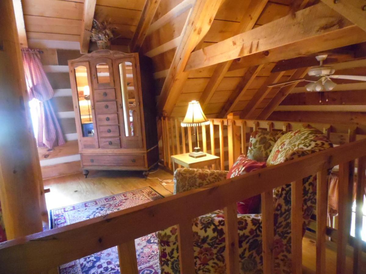 Fiddlers Roost B&B Cabins Galax Bagian luar foto